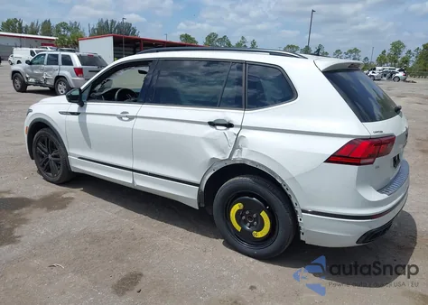 2022 Volkswagen Tiguan 2.0T Se R-Line Black from USA, damaged, VIN 3VVCB7AX5NM138604